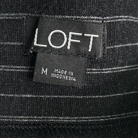 Loft Pull On Stretch Stripe Pants Size M - Picture 7 of 11